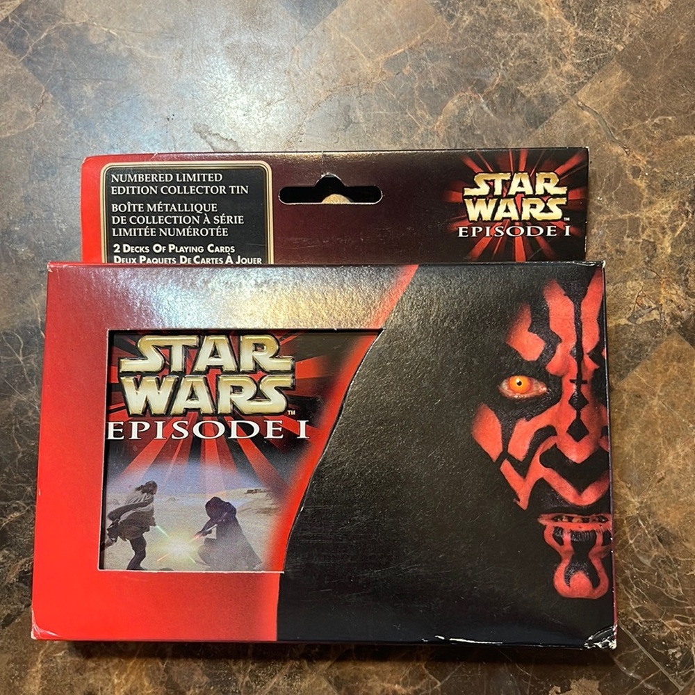 Star Wars Numbered Limited Edition Collector Tin With Cards🥰🥰